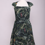 Robe courte avec dos nid d'abeille