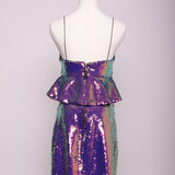 Robe courte à volant et paillettes