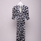 Robe longue froncée avec fente avant
