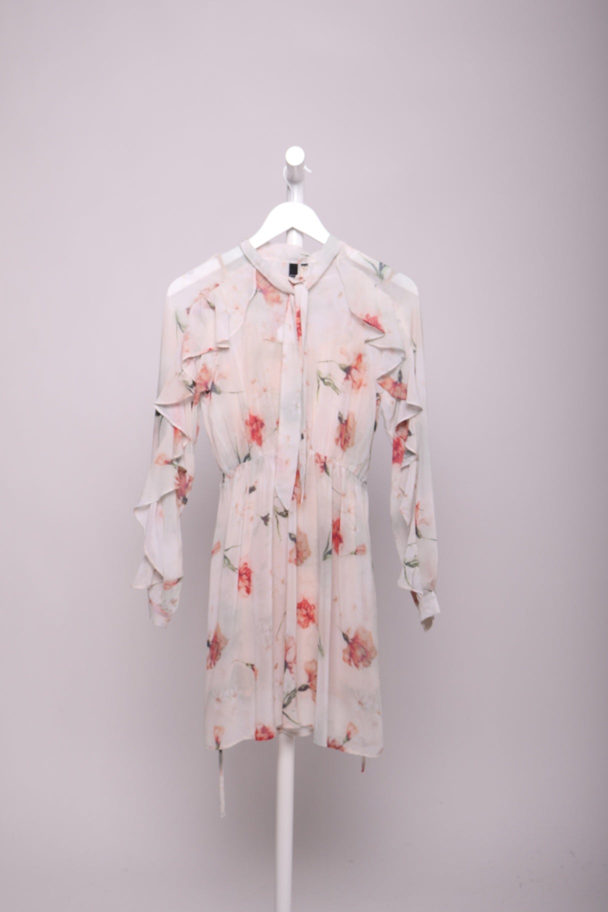 Robe courte fleurie