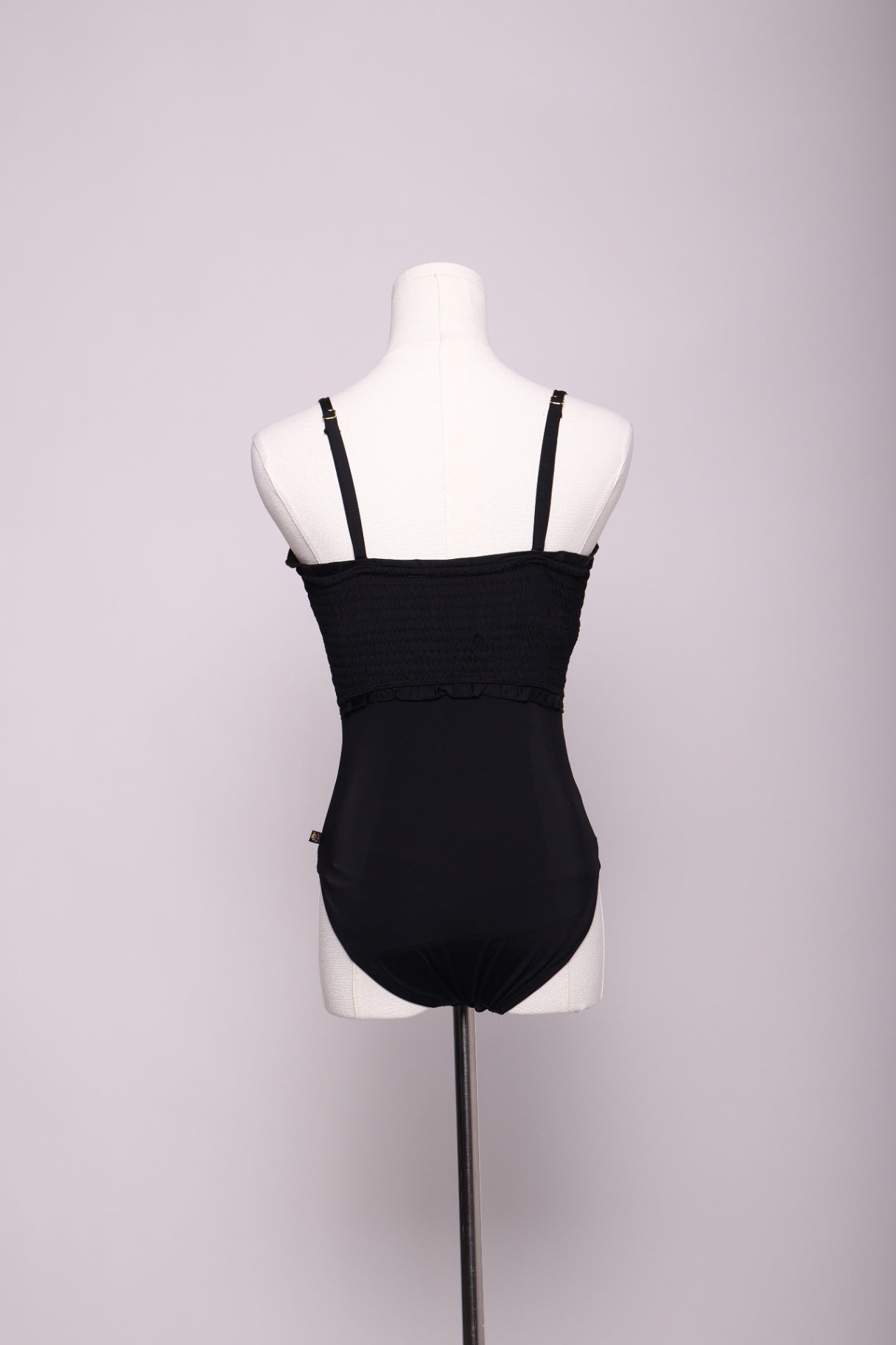 Maillot de bain une pièce et son haut en nid d'abeille