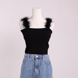 Camisole côtelée bretelles plumes