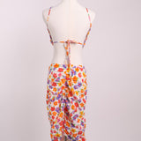 Robe fleurie avec ouvertures latérales