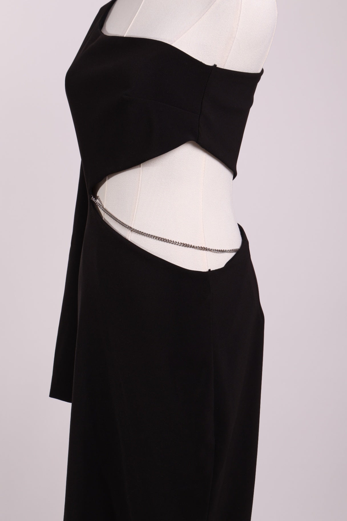 Robe longue à découpe chaîne