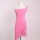 Robe asymétrique drapée une épaule