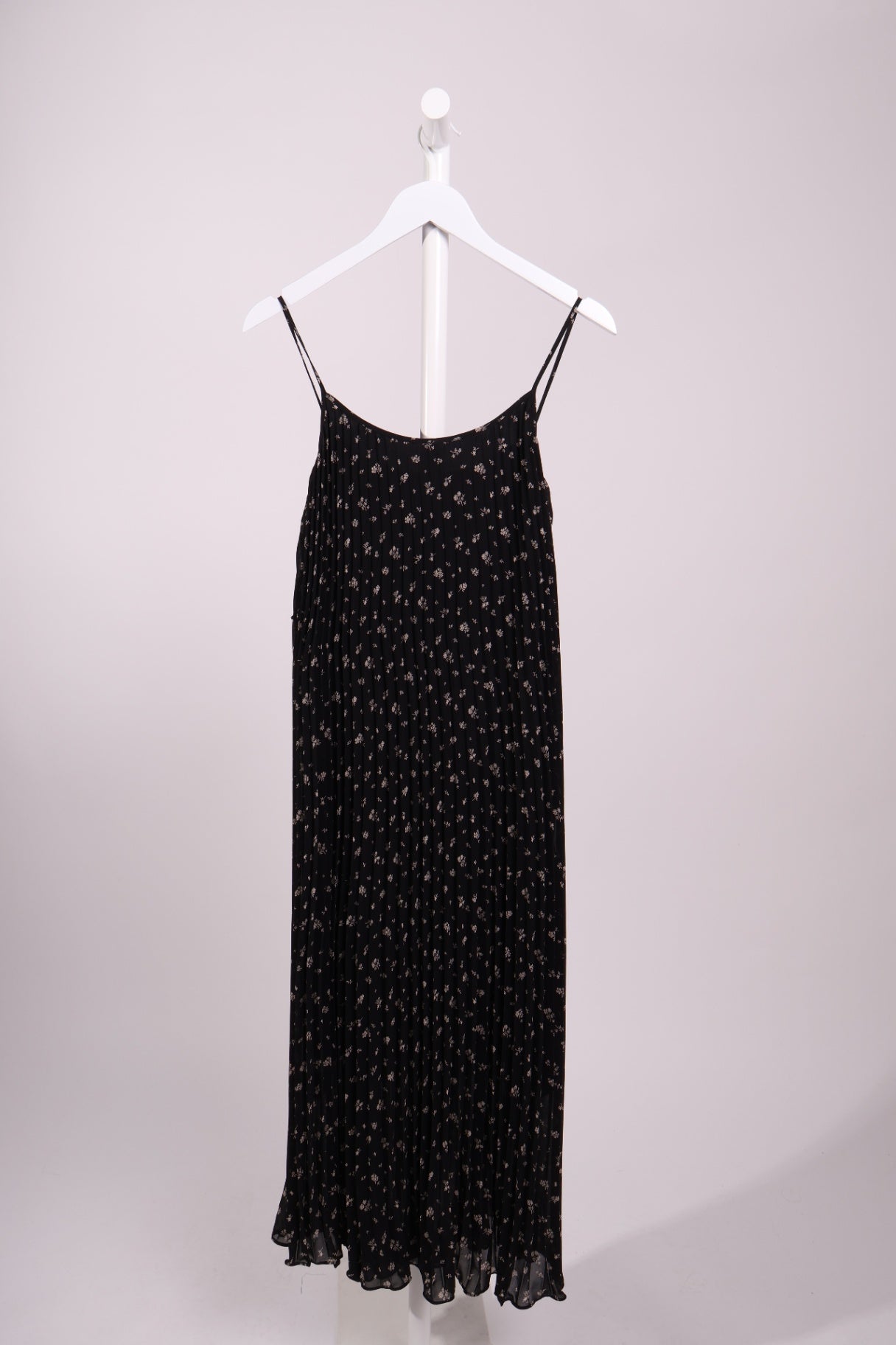 Robe maxi plissée fleurie