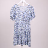 Robe fleurie col en V