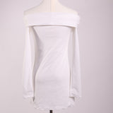 Robe moulante à épaules dénudées