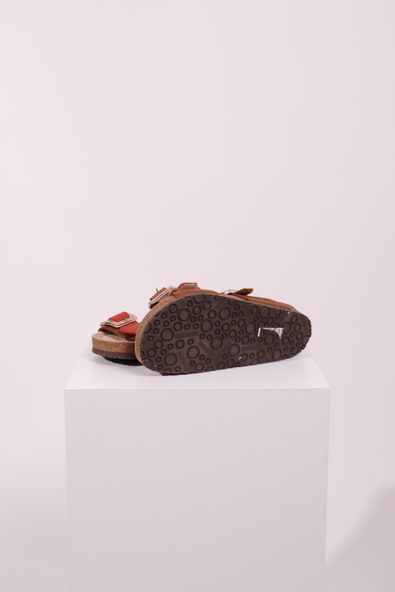 Sandales à double bride et boucle
