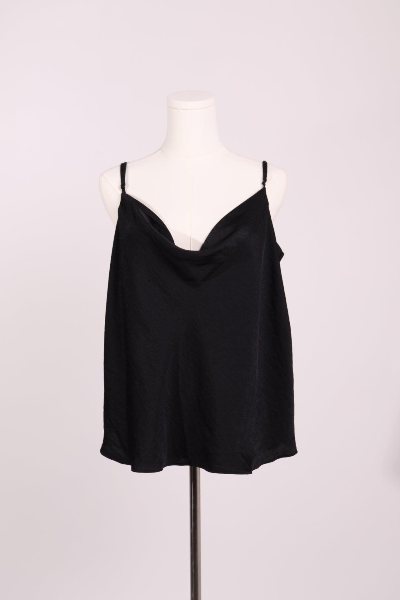 Camisole à encolure drapée