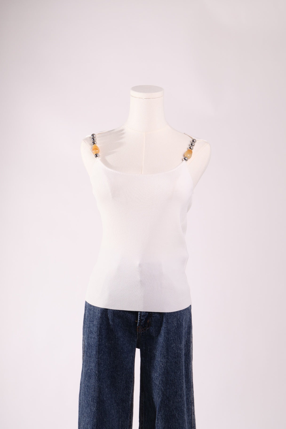 Camisole à bretelles perlées