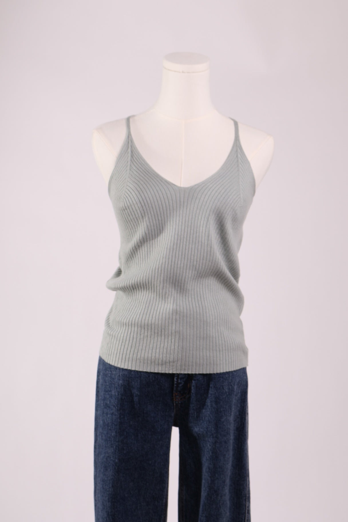Camisole côtelée col en V