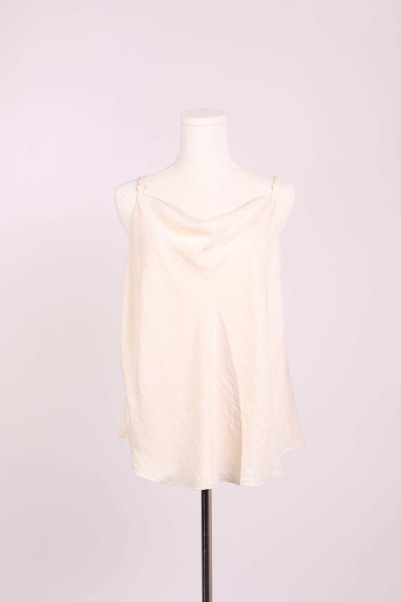 Camisole à bretelles encolure drapée crème