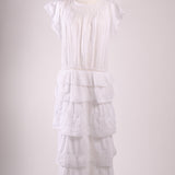 Robe étagée brodée