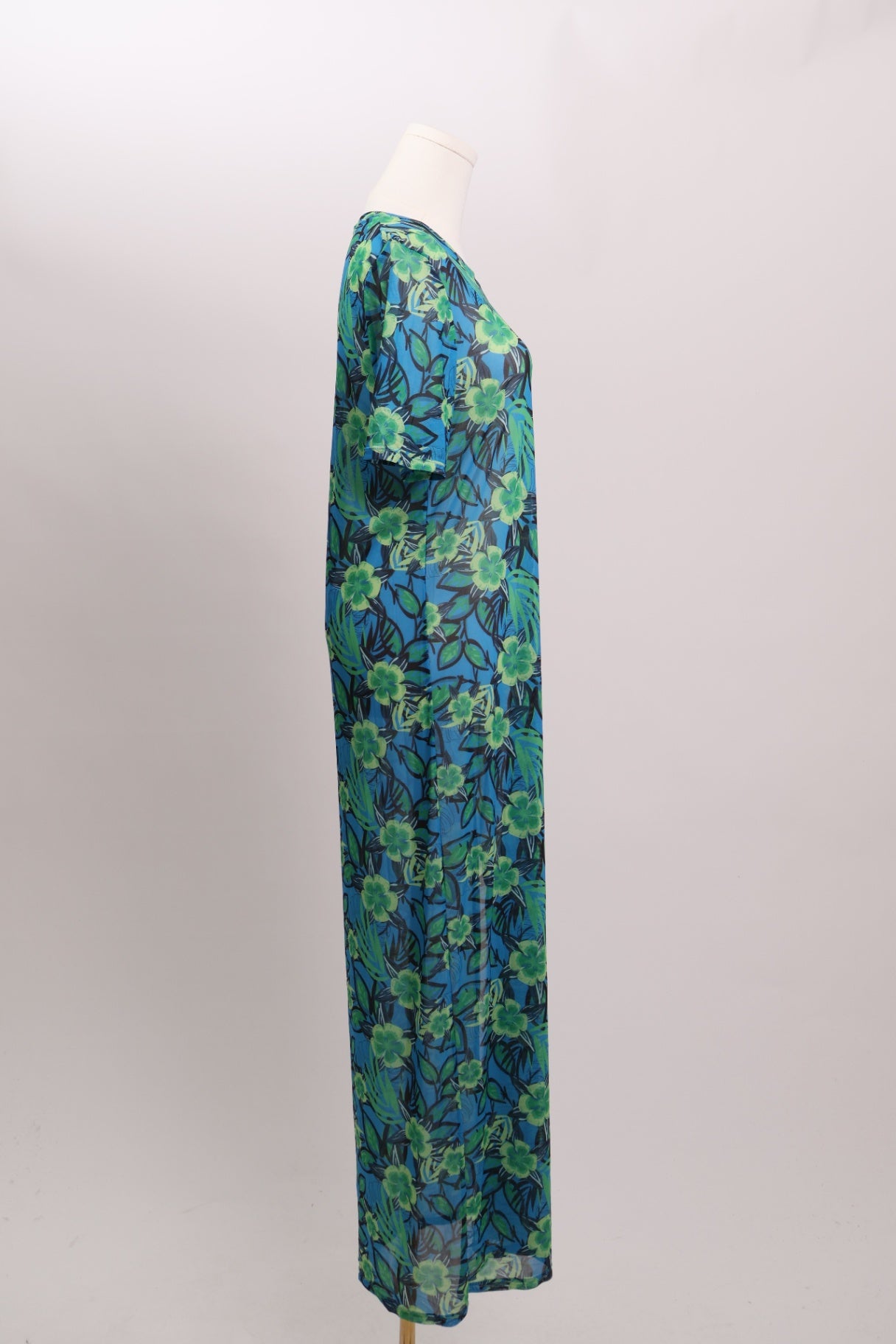 Robe en filet à imprimé tropical