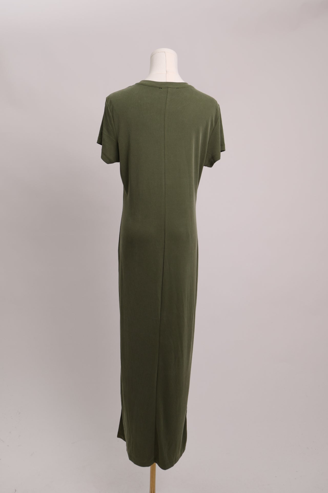 Robe longue à fentes latérales