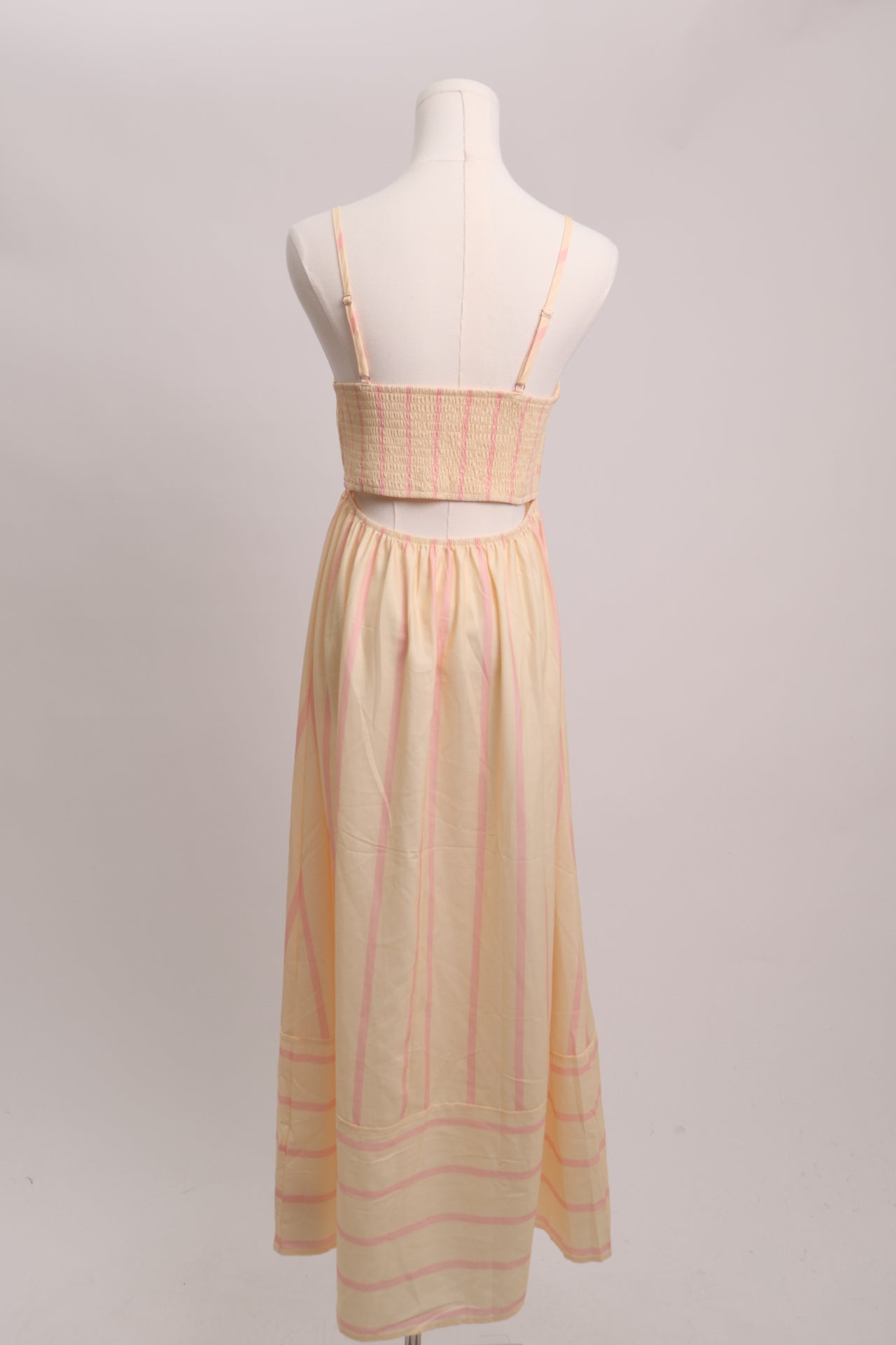 Robe maxi fluide à bretelles avec rayures roses