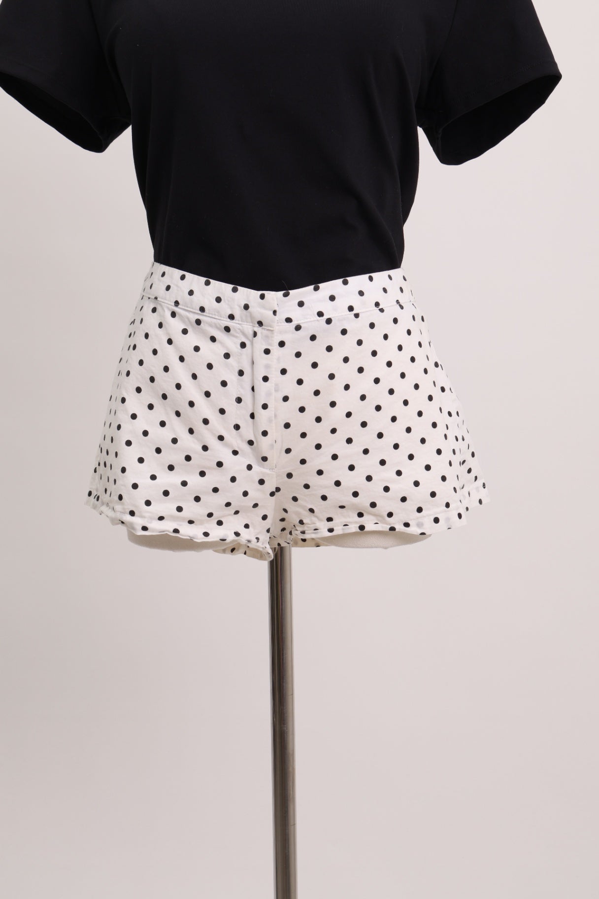 Micro-short à petits pois