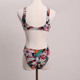 Maillot une-pièce fleuri avec détail croisé
