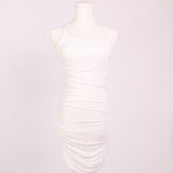 Robe moulante drapée licou