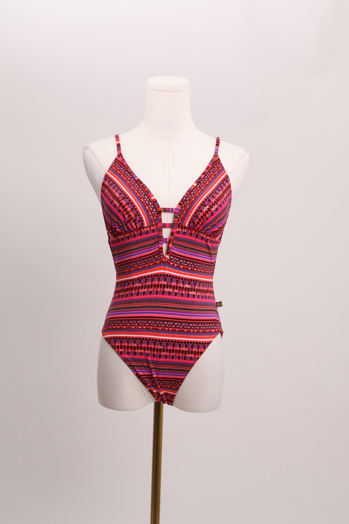 Maillot une-pièce croisé au dos