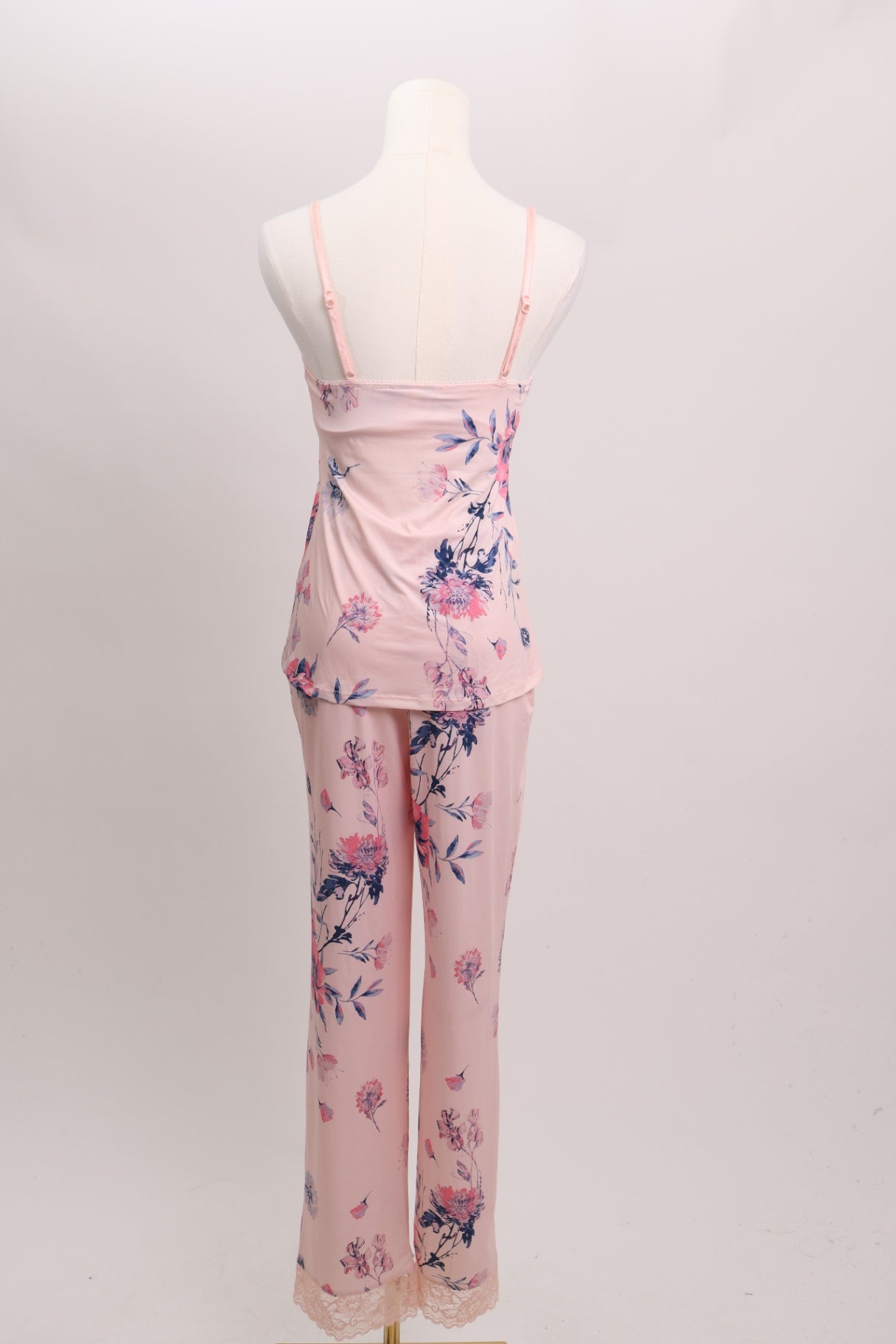 Ensemble de nuit en satiné rosé