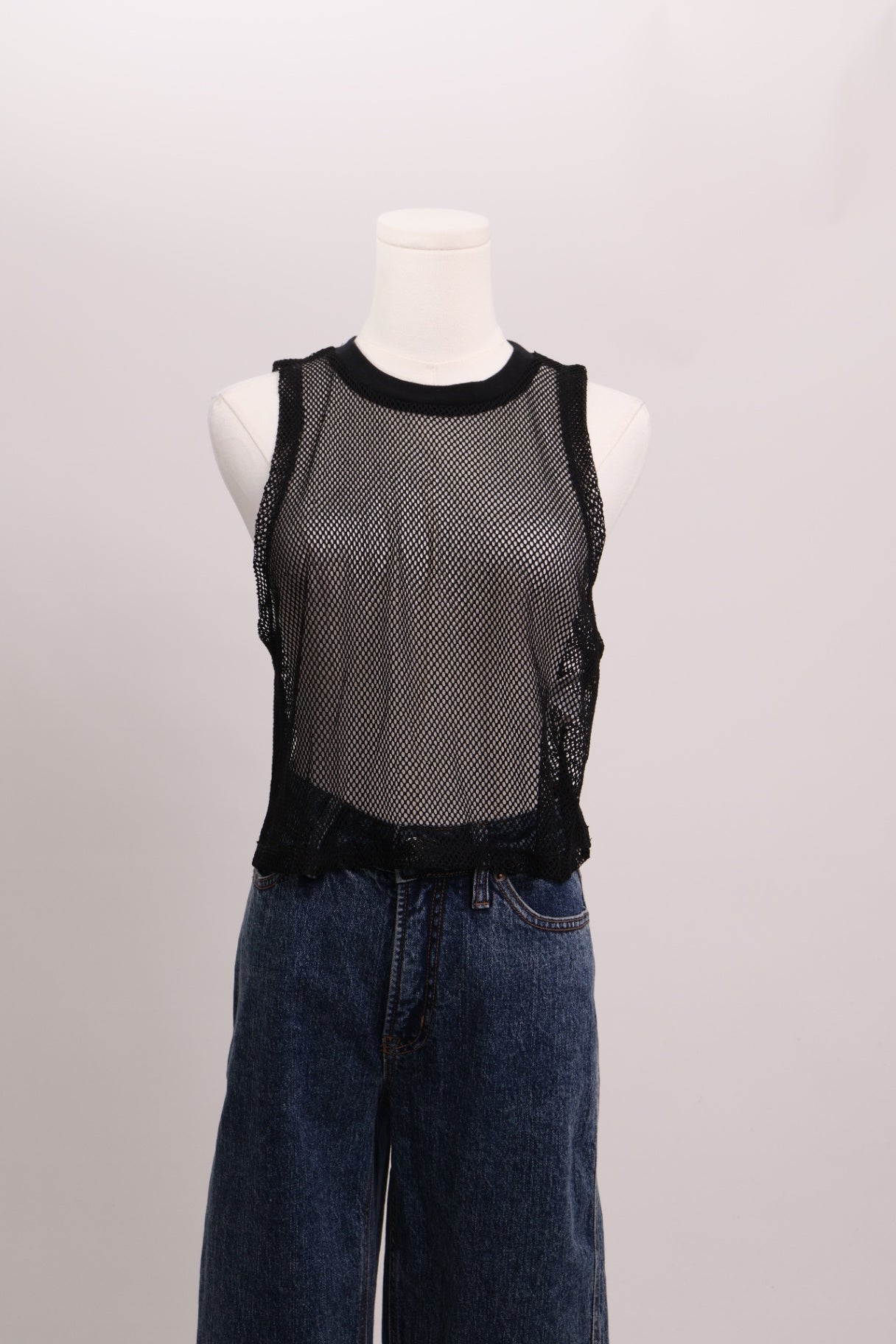 Camisole à filet sans manches
