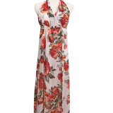 Robe fleurie à col licou et fente latérale