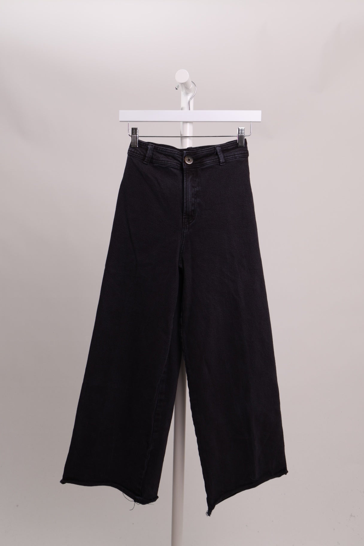 Jean taille haute jambe large