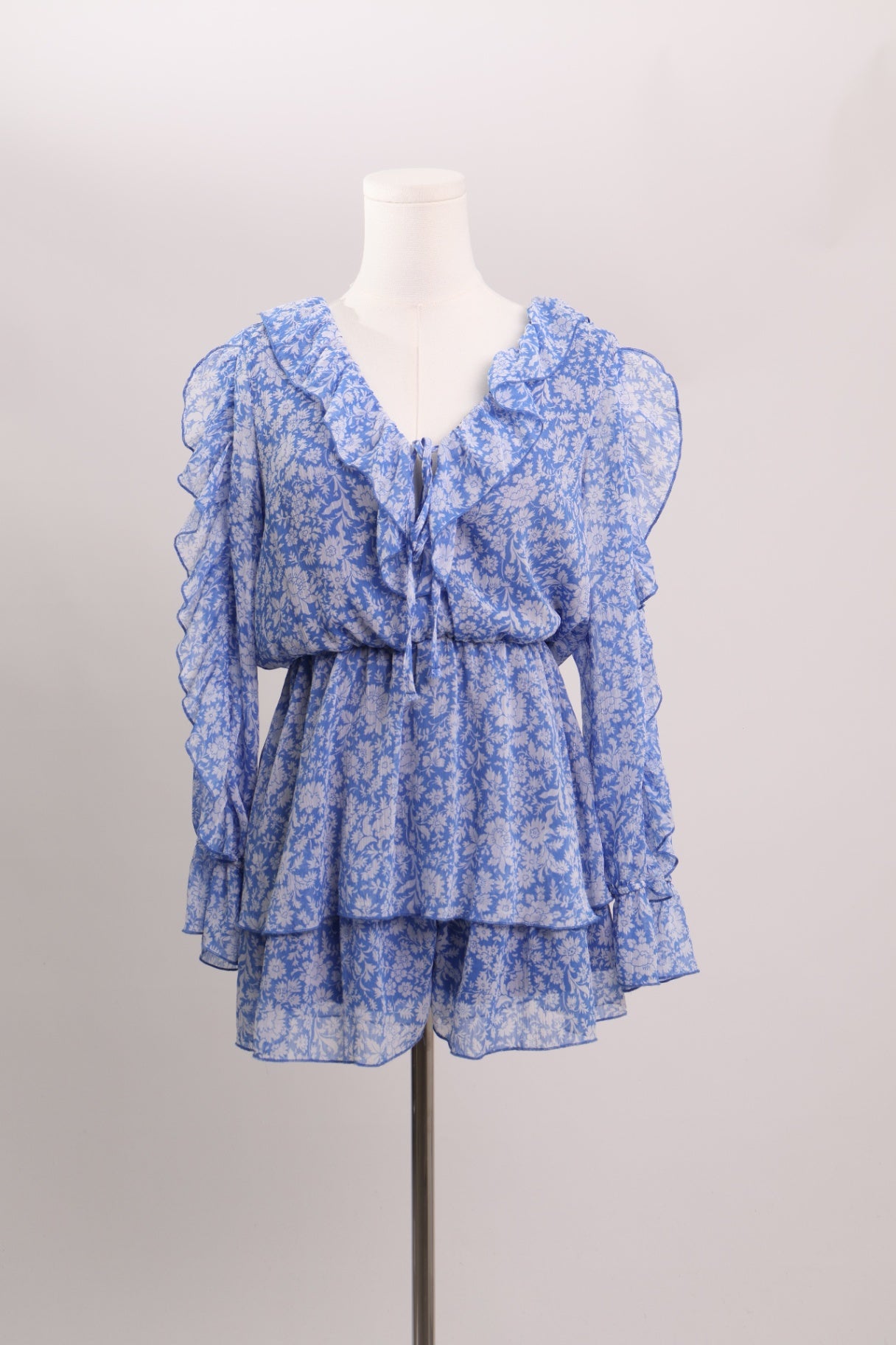 Robe d'été fleurie à manches longues