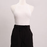 Short courte cordon à la taille 
