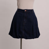 Jupe courte en denim foncé style ballon