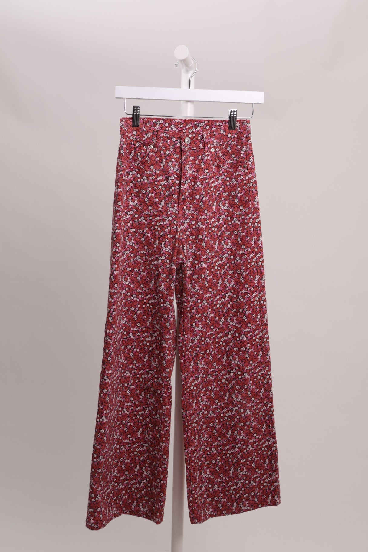Jean taille haute florale évasé