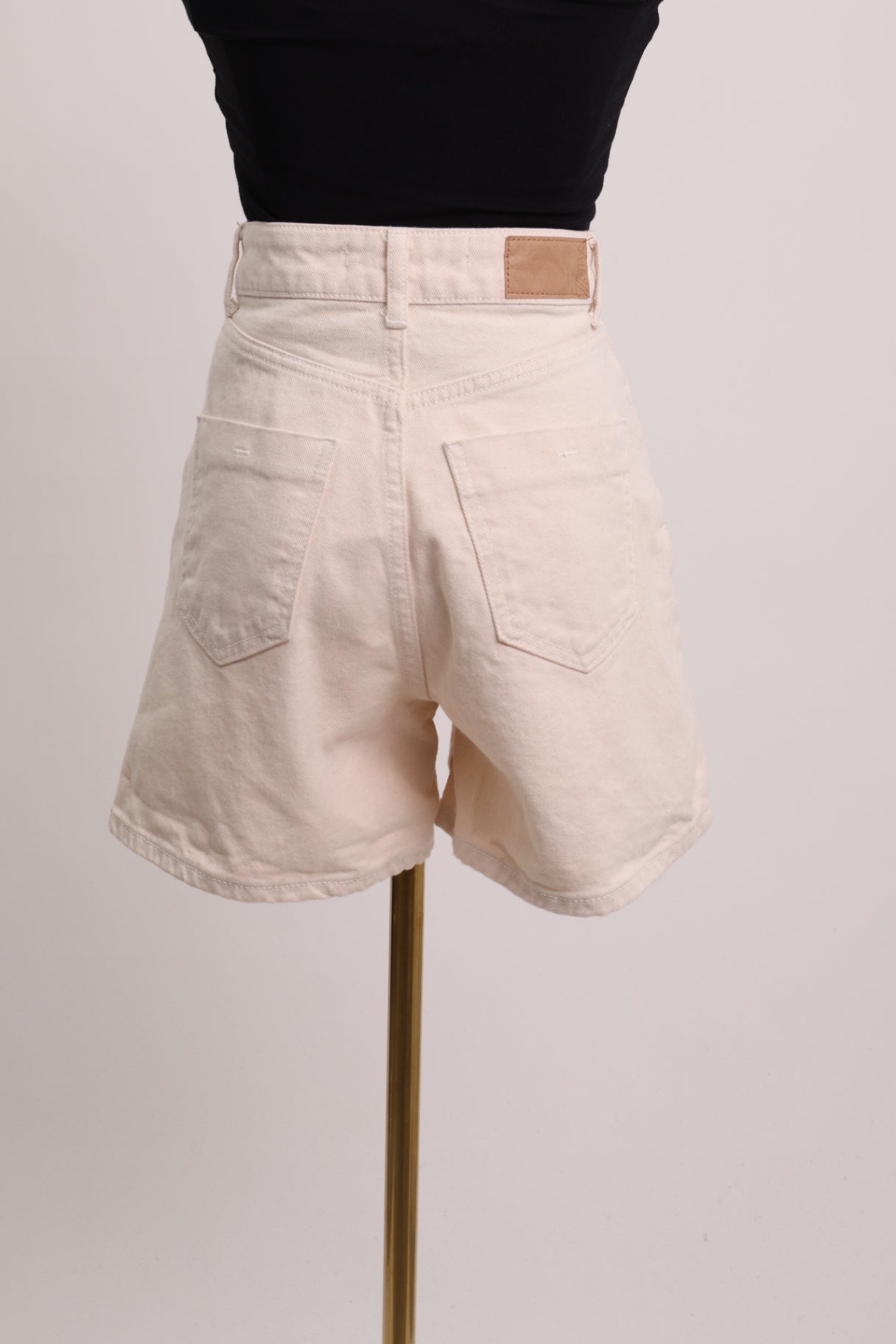Short taille haute 
