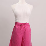 Short taille haute ajustable avec corde