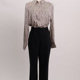 Blouse satinée à pois