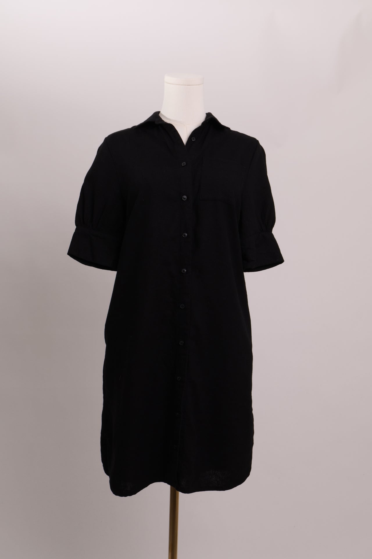 Robe style chemise manches courtes