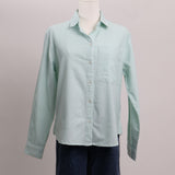 Chemise lignée blanche et verte