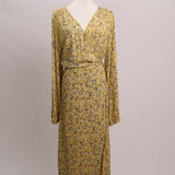 Robe portefeuille fleurie