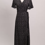 Robe portefeuille à motif marguerites