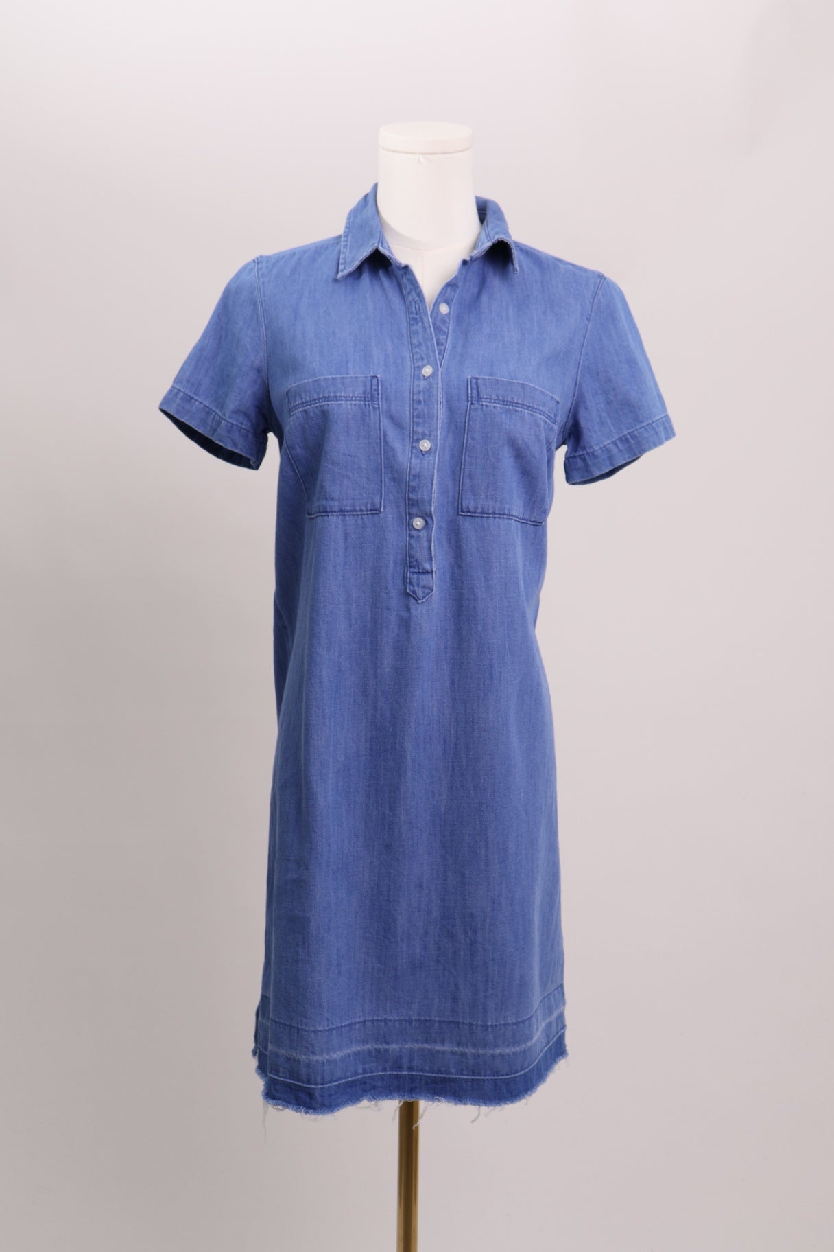 Robe courte en denim