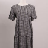 Robe carrotée à manches courtes