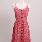 Robe courte fleurie à boutons