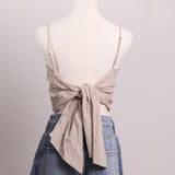 Camisole courte à dos noué