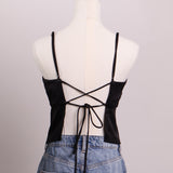 Camisole satiné dos ouvert avec lacets