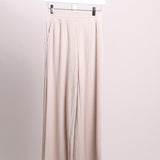Pantalon large en mailles côtelées & haut licou assorti