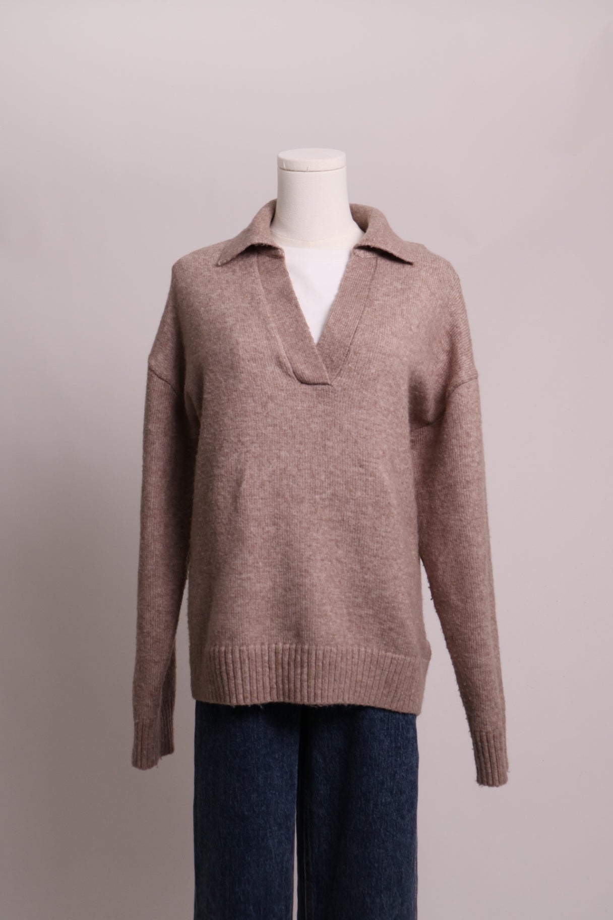 Pull en V avec col polo
