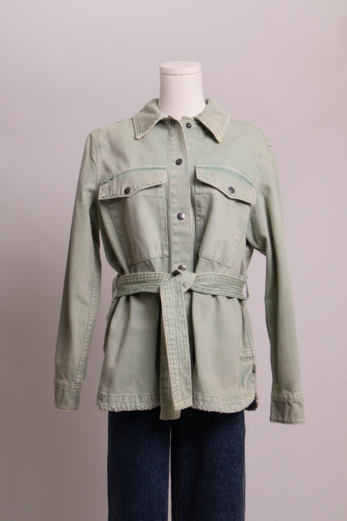 Veste en denim avec ceinture intégrée