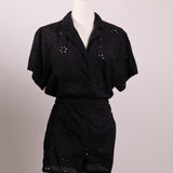 Ensemble d'été avec broderies de fleurs (Chemisier et short)