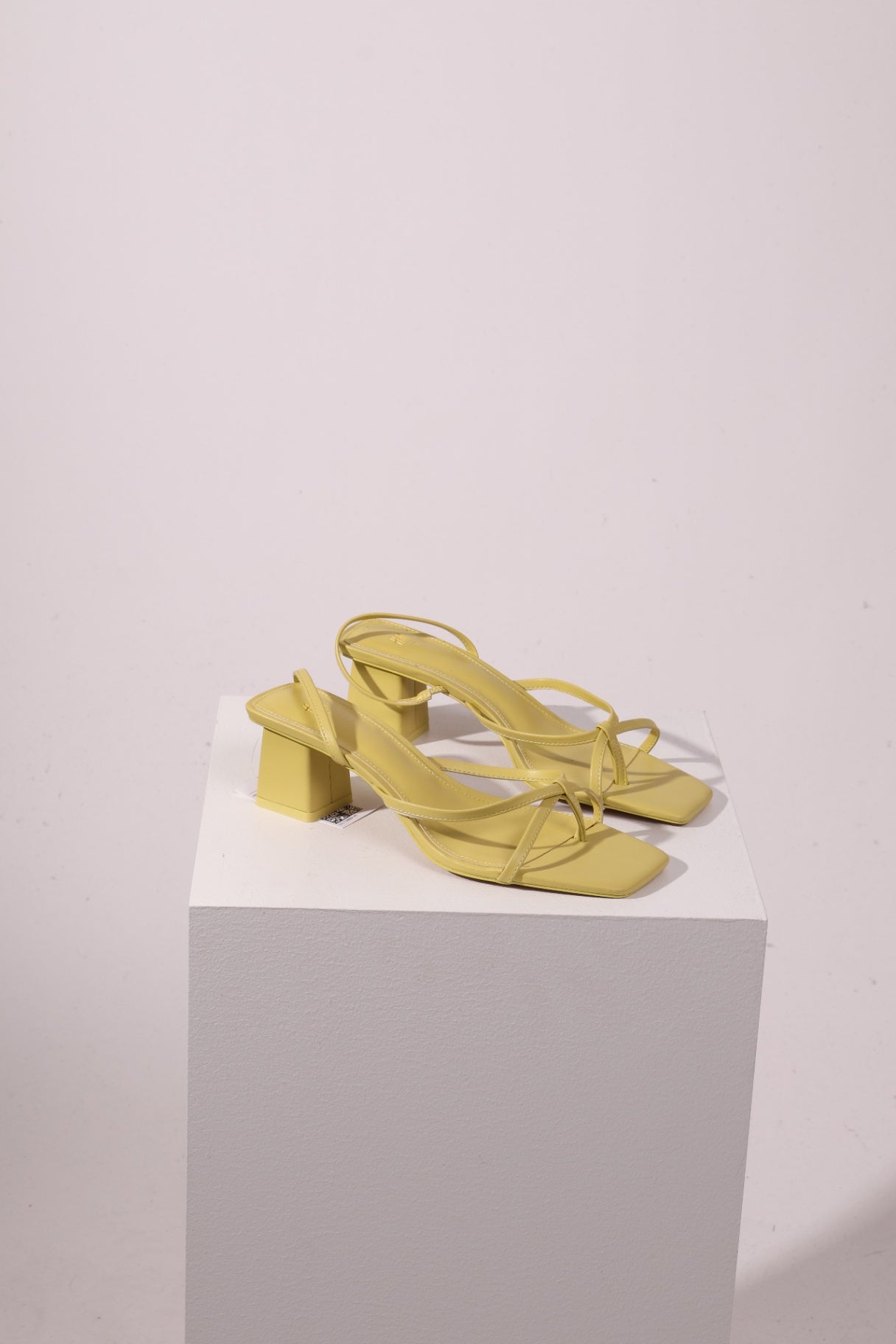 Sandales à talons vert lime